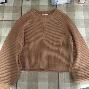 Knitted brown cropped sweater